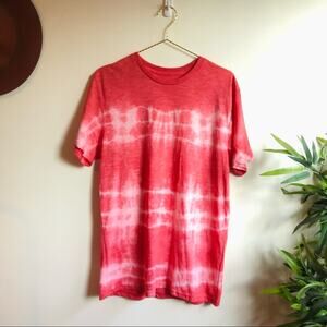Custom tie dyed oversized t-shirt red stripe S